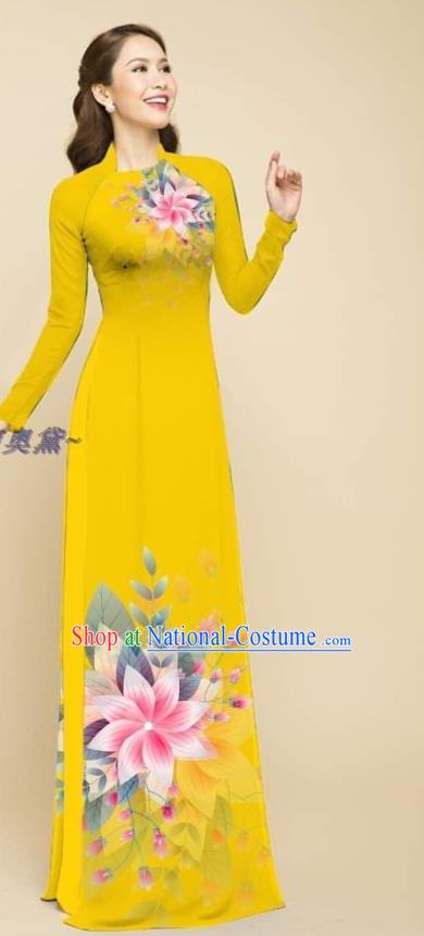 Oriental Beauty Yellow Cheongsam Traditional Vietnam Women Ao Dai Clothing Vietnamese Bridal Fashion Qipao Dress with Loose Pants Outfits