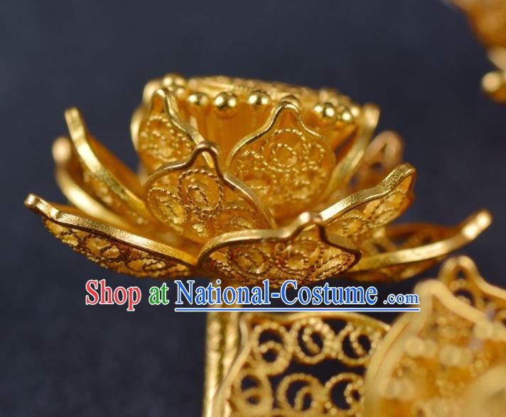 China Traditional Ming Dynasty Palace Agate Hair Stick Handmade Hair Jewelry Ancient Empress Golden Lotus Dragonfly Tassel Hairpin