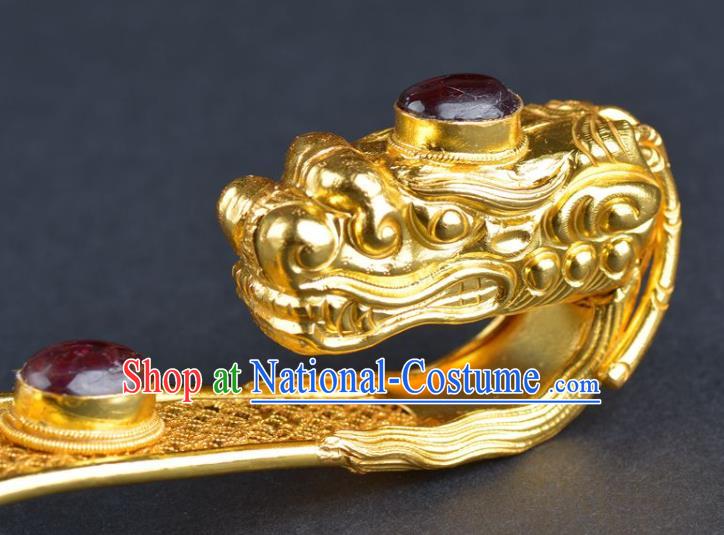 Chinese Ancient Ming Dynasty Emperor Golden Belt Hook Traditional Hanfu Gems Waist Buckle Accessories