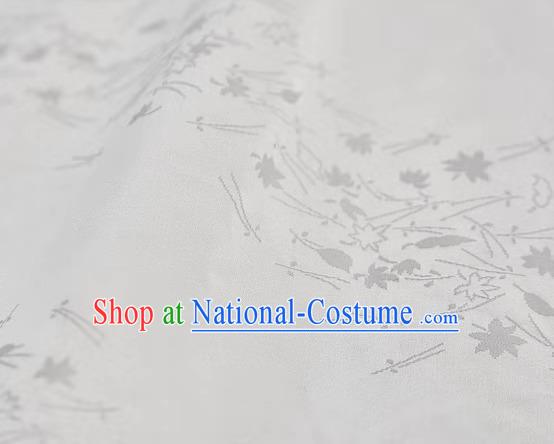 Chinese Classical Jacquard Pattern Design White Mulberry Silk Fabric Asian Traditional Cheongsam Silk Material