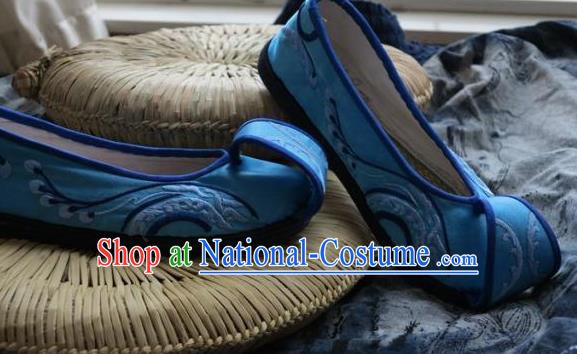 Chinese Handmade Blue Embroidered Shoes Hanfu Shoes Traditional National Shoes for Women