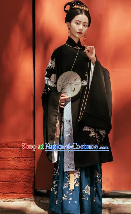 Chinese Ancient Young Mistress Embroidered Black Gown and Skirt Traditional Ming Dynasty Nobility Lady Costumes for Women