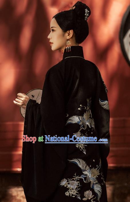 Chinese Ancient Young Mistress Embroidered Black Gown and Skirt Traditional Ming Dynasty Nobility Lady Costumes for Women