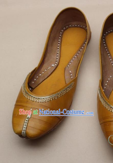 Asian Nepal National Handmade Yellow Leather Shoes Indian Traditional Folk Dance Shoes for Women