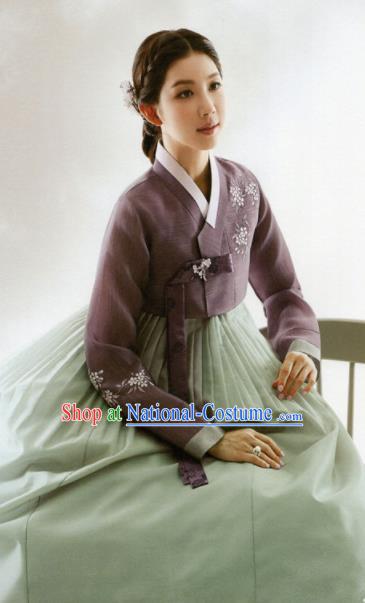 Korean Traditional Hanbok Mother Purple Blouse and Green Dress Outfits Asian Korea Wedding Fashion Costume for Women