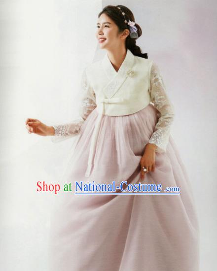 Korean Traditional Hanbok Bride White Lace Blouse and Pink Dress Outfits Asian Korea Wedding Fashion Costume for Women