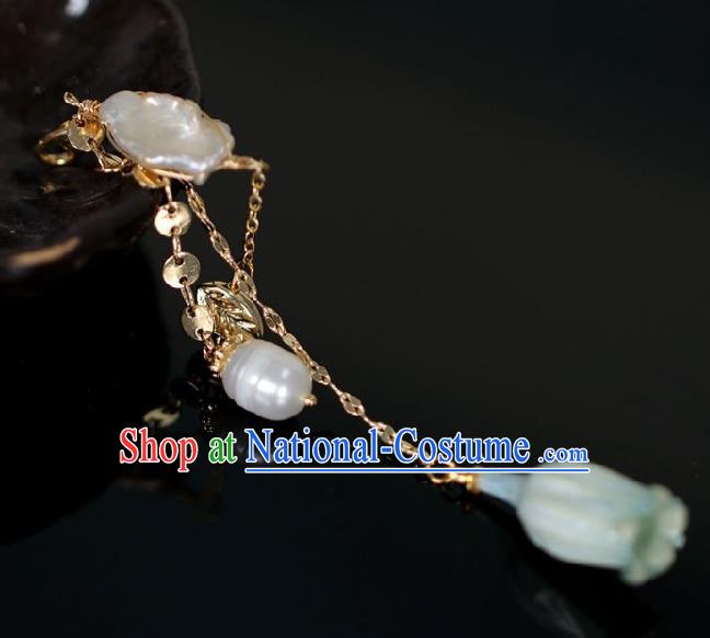 Chinese Traditional Ming Dynasty Shell Pearl Pendant Handmade Ancient Princess Jewelry Accessories for Women