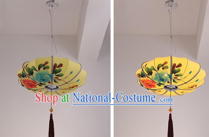 Chinese Traditional Printing Flowers Yellow Hanging Lantern Handmade New Year Lamp Cloth Palace Lanterns