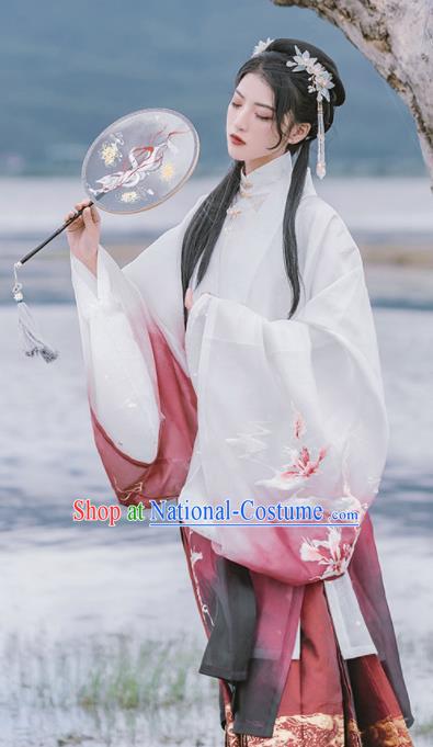 Chinese Ancient Female Swordsman Embroidered Clothing Traditional Ming Dynasty Court Lady Costume for Women