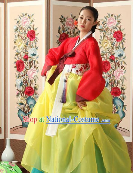 Korean Traditional Court Queen Hanbok Red Blouse and Yellow Dress Garment Asian Korea Fashion Costume for Women