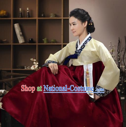 Korean Traditional Mother Hanbok Yellow Blouse and Wine Red Dress Garment Asian Korea Fashion Costume for Women