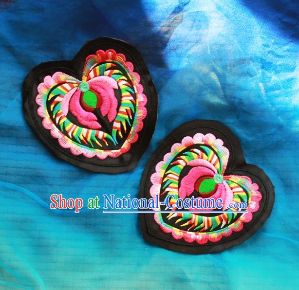 Chinese Traditional Embroidered Heart Shape Patch Embroidery Craft Embroidering Accessories