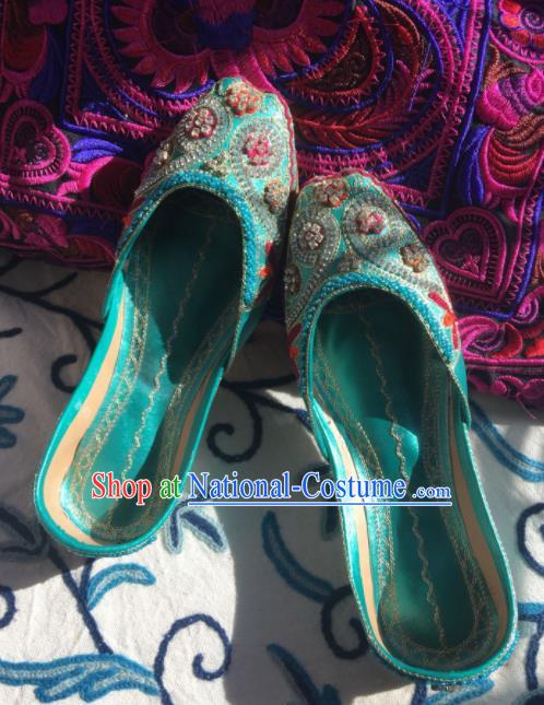 Asian India Traditional Embroidered Plum Green Leather Shoes Indian Handmade Shoes for Women