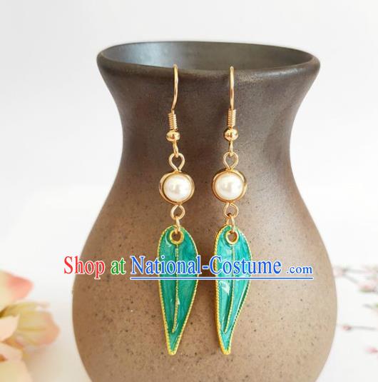 Traditional Chinese Handmade Green Bamboo Leaf Earrings Ancient Hanfu Ear Accessories for Women