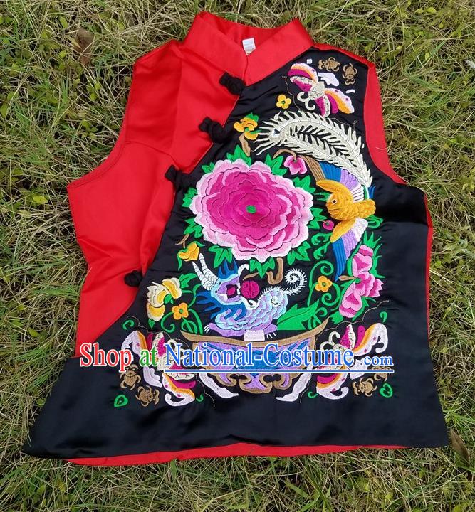 Traditional Chinese Embroidered Peony Red Vest Handmade National Upper Outer Garment Costume for Women