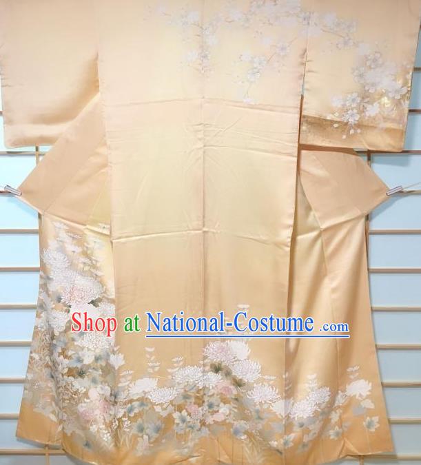 Japanese Traditional Embroidered Chrysanthemum Pattern Golden Silk Tsukesage Kimono Japan Yukata Dress Costume for Women