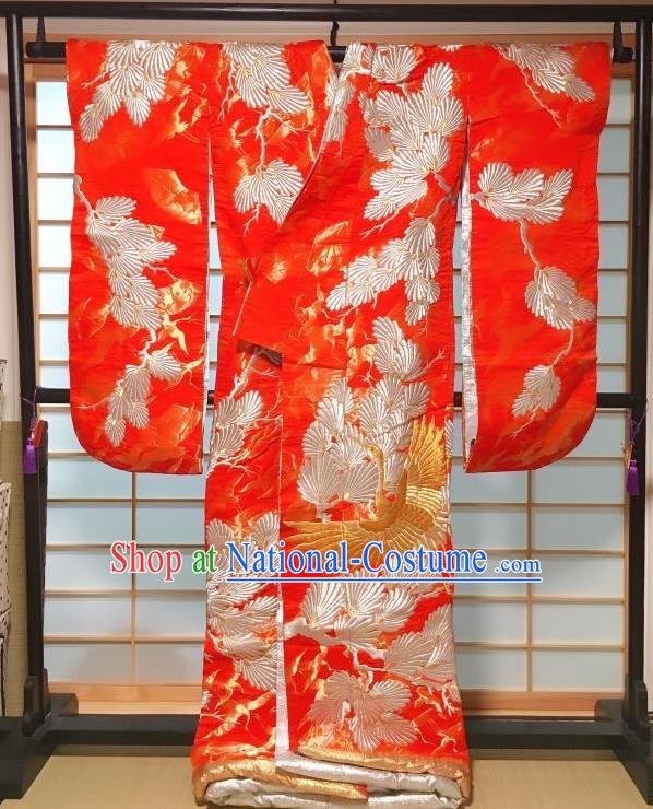 Traditional Japanese Geisha Pine Crane Pattern Red Furisode Kimono Japan Yukata Long Over Dress Costume for Women