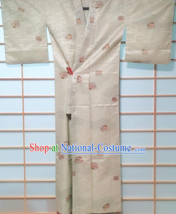 Traditional Japanese Beige Kimono Japan Classical Wave Chrysanthemum Pattern Yukata Dress Costume for Women