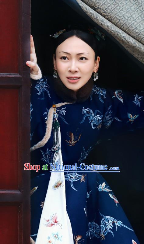 Chinese Ancient Royal Dame Garment Court Manchu Blue Qipao Dress and Headpieces Drama Dreaming Back to the Qing Dynasty Fourth Rani Apparels Costumes