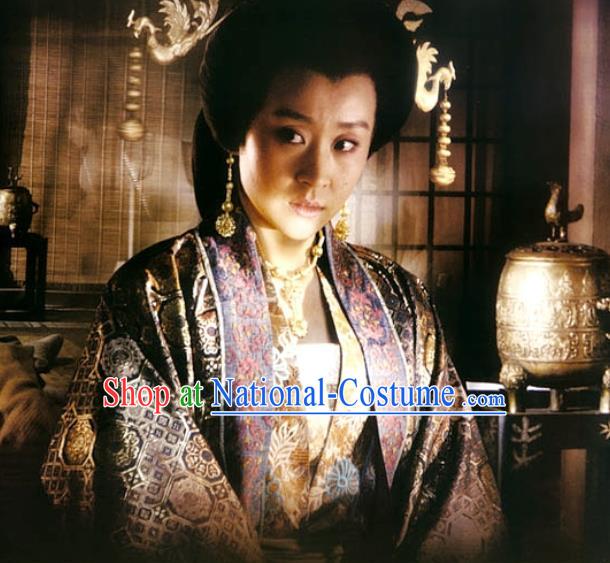 Chinese Ancient Empress Apparels Court Lady Hanfu Dress and Phoenix Hairpins Drama Control by Zhen Guan Queen Zhangsun Garment Costumes