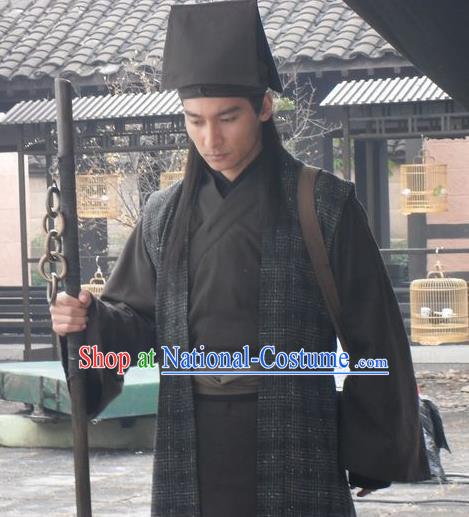 Chinese Ancient Swordsman Costumes Black Apparels Garment and Hat Drama Butterfly Sword Ye Xiang Costumes