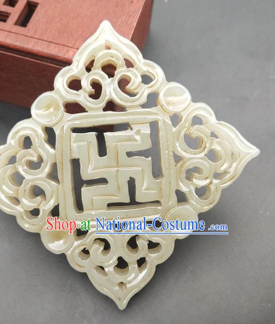 Chinese Handmade Jade Carving Lucky Necklace Accessories Handgrip Craft Jade Jewelry Jade Svastika Pendant