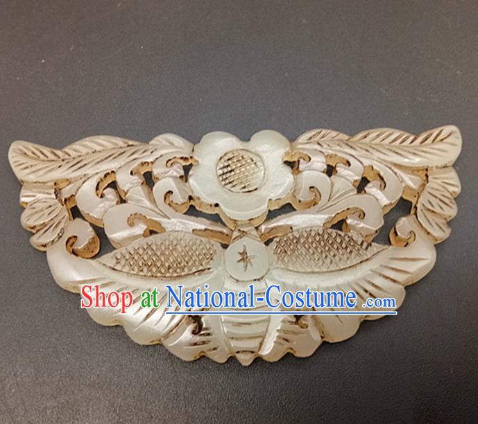 Chinese Handmade Jade Waist Accessories Handgrip Craft Handmade Jade Jewelry Carving Butterfly Jade Pendant