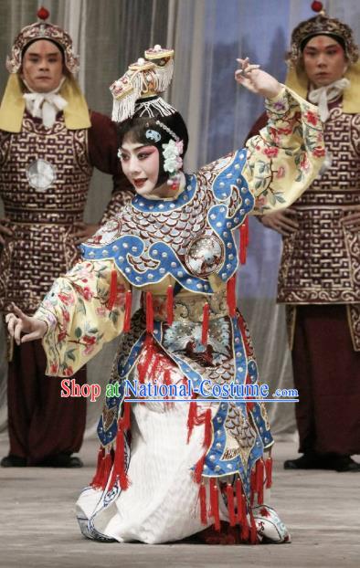 Traditional Chinese Peking Opera Dan Dress Farewell My Concubine Costumes Martial Actress Yu Ji Garment and Headwear