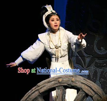 Chinese Shaoxing Opera Hua Tan Yuwen Fang White Dress Costumes and Headdress Da Mo Li Ge Yue Opera Garment Actress Apparels