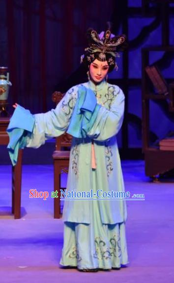 Chinese Ping Opera The Beautiful Courtesan Du Shiniang Costumes Apparels and Headpieces Traditional Pingju Opera Hua Tan Blue Dress Garment