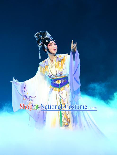 Chinese Beijing Opera Actress Chang E Apparels Costumes and Headpieces Goddess of the Moon Traditional Peking Opera Diva Dress Garment