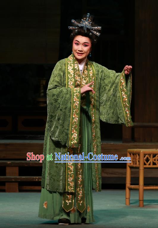 Chinese Beijing Opera Royal Dame Apparels Costumes and Headpieces Zhen Guan Flourishing Age Traditional Peking Opera Elderly Female Green Dress Garment