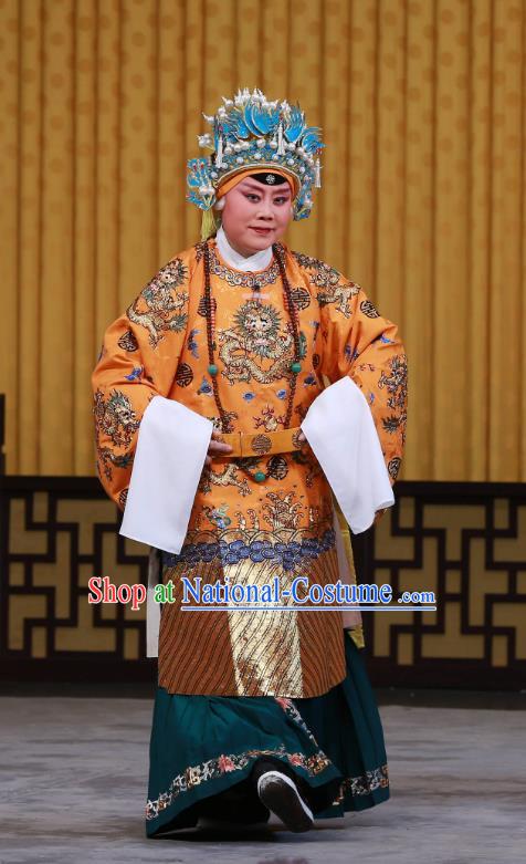 Chinese Beijing Opera Queen Mother Apparels Elderly Female Costumes and Headdress Fa Men Temple Traditional Peking Opera Noble Woman Dress Garment