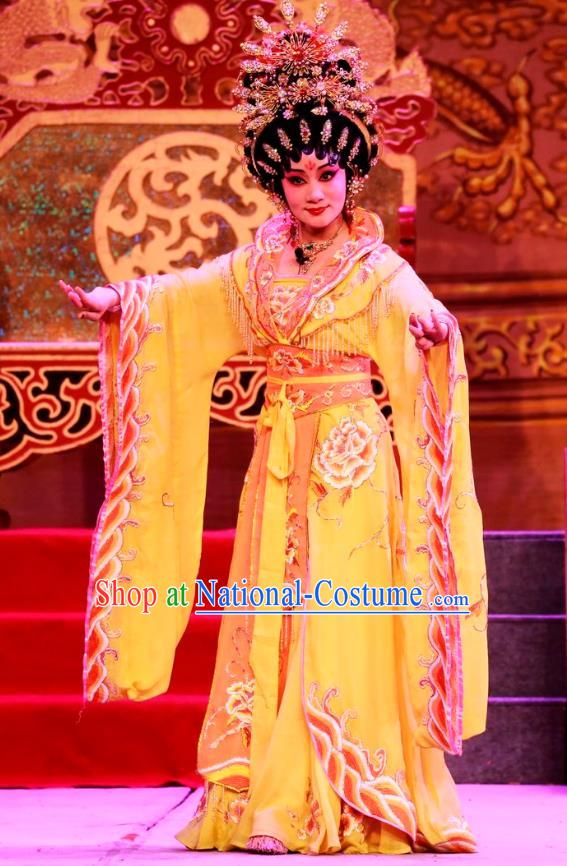 Chinese Cantonese Opera Empress Garment Costumes and Headdress Traditional Guangdong Opera Young Female Apparels Queen Dress