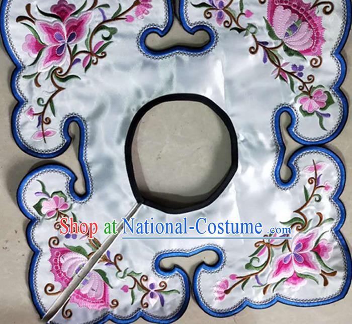 Chinese Traditional Embroidered Flowers Pattern White Patch Embroidery Craft Qing Dynasty Embroidered Shoulder Accessories