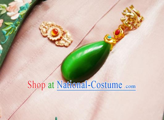 Chinese Classical Cheongsam Green Opal Brooch Traditional Hanfu Accessories Handmade Golden Breastpin Pendant for Women