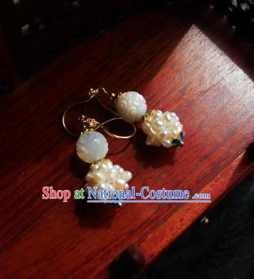 Chinese Handmade Qing Dynasty Shell Carving Earrings Traditional Hanfu Ear Jewelry Accessories Classical White Pearls Eardrop for Women