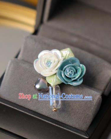 Top Grade Classical White and Blue Rose Brooch Accessories Handmade Cheongsam Breastpin for Women