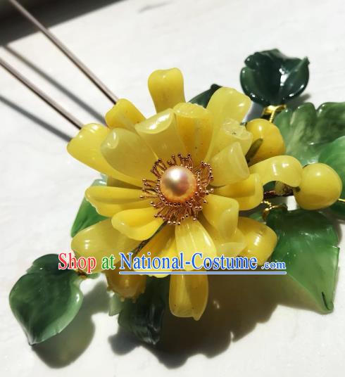 Handmade Chinese Court Flowers Hairpins Traditional Classical Hair Accessories Ancient Qing Dynasty Yellow Chrysanthemum Hair Clip for Women