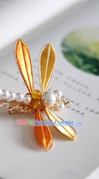 Handmade Chinese Classical Pearls Hairpins Traditional Hair Accessories Ancient Hanfu Yellow Silk Dragonfly Hair Claw for Women