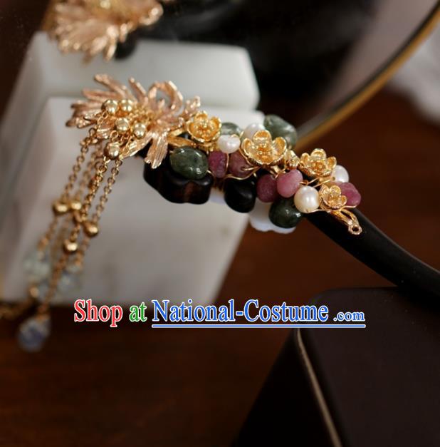 Chinese Cheongsam Jade Ebony Hair Clip Traditional Hanfu Hair Accessories Handmade Golden Plum Tassel Hairpins for Women