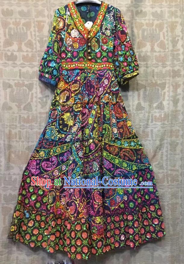 Thailand Traditional Embroidered Beads Dress Photography Asian Thai National Beach Dress Sequins Costumes for Women