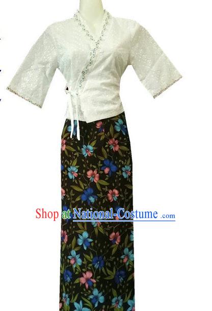 Chinese Dai Nationality Costumes Traditional Dai Ethnic Work White Middle Sleeve Blouse and Printing Flowers Black Skirt for Women