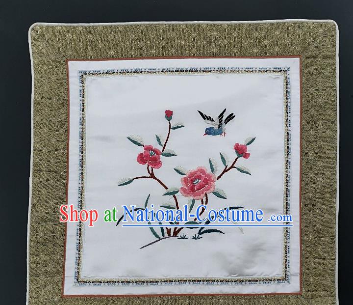 Traditional Chinese Embroidered Peony Flowers Fabric Patches Handmade Embroidery Craft Accessories Embroidering Bird White Silk Cushion Applique