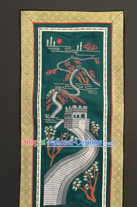 Chinese National Embroidered Deep Green Paintings Traditional Handmade Embroidery The Great Wall Craft Decorative Silk Picture