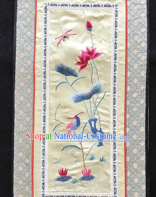 Chinese National Embroidered Lotus Paintings Traditional Handmade Embroidery Decorative Light Yellow Silk Picture Craft