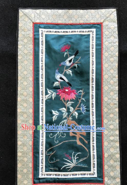 Chinese National Embroidered Chrysanthemum Birds Paintings Traditional Handmade Embroidery Decorative Atrovirens Silk Picture Craft