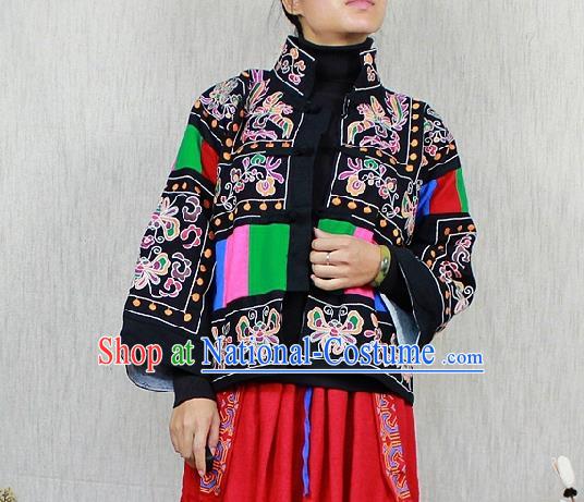 Traditional Chinese Embroidered Black Short Coat National Costume Tang Suit Plated Buttons Upper Outer Garment for Women