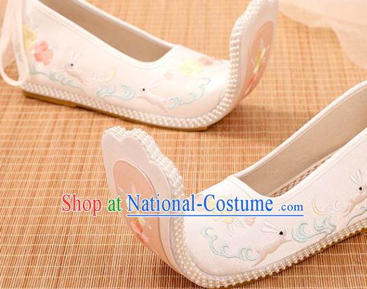 Chinese Ancient Princess Beige Satin Embroidered Shoes Court Women Shoes Handmade Palace Lady Shoes Embroidery Rabbit Shoes