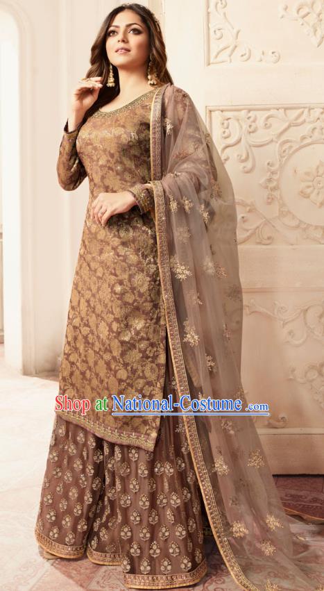 Asian India National Punjab Costumes Asia Indian Traditional Embroidered Brown Long Blouse Sari and Loose Pants for Women